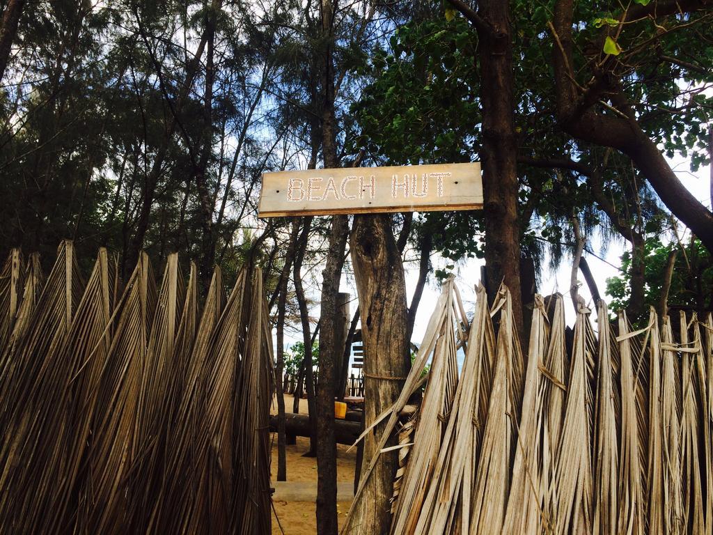 Beach Hut Arugam Bay Exterior foto