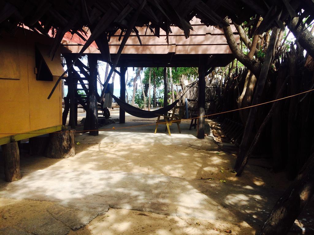 Beach Hut Arugam Bay Exterior foto