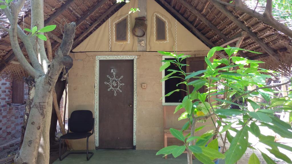 Beach Hut Arugam Bay Exterior foto
